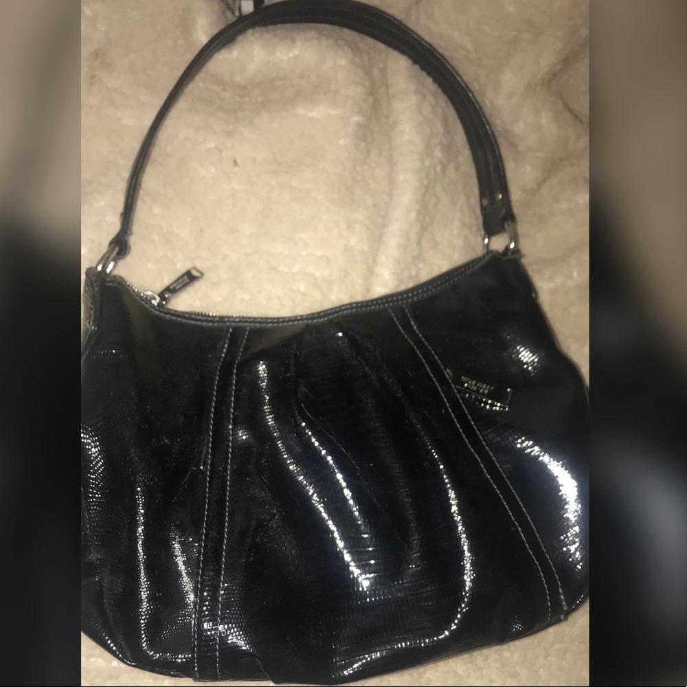nine west black purse